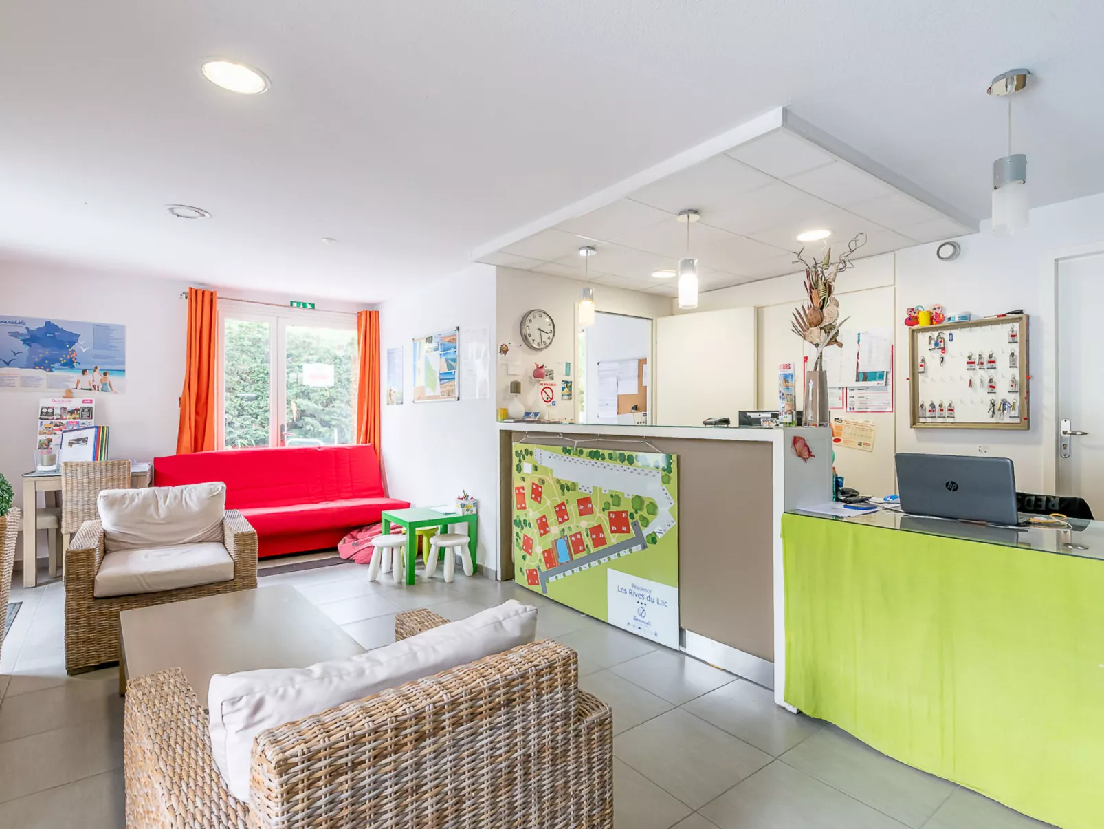 Les Rives du Lac-Inside