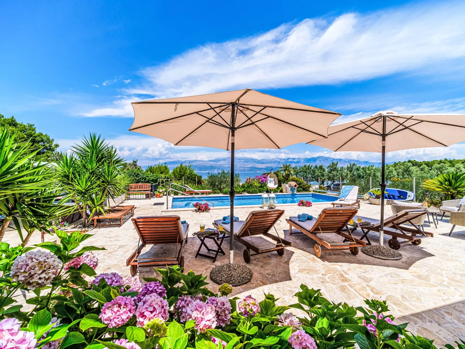 Villa Mutnik-Draußen