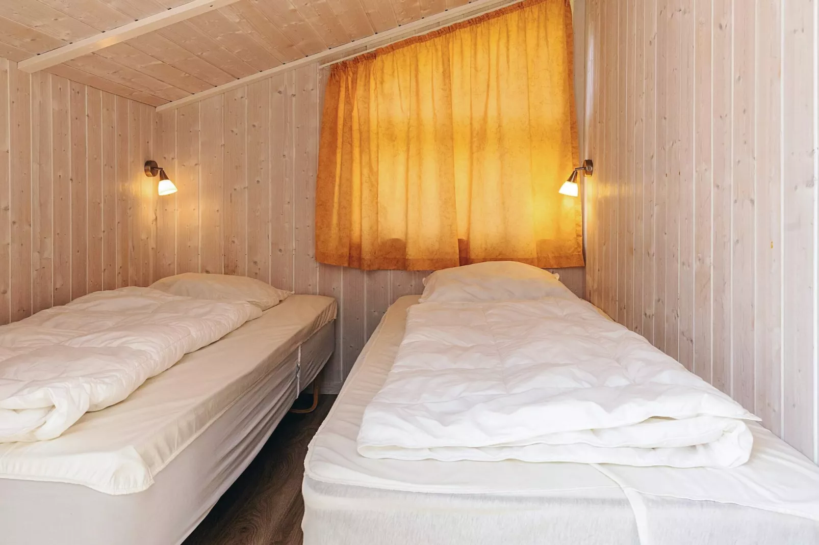 4 star holiday home in FRIEDRICHKOOG-Indoor