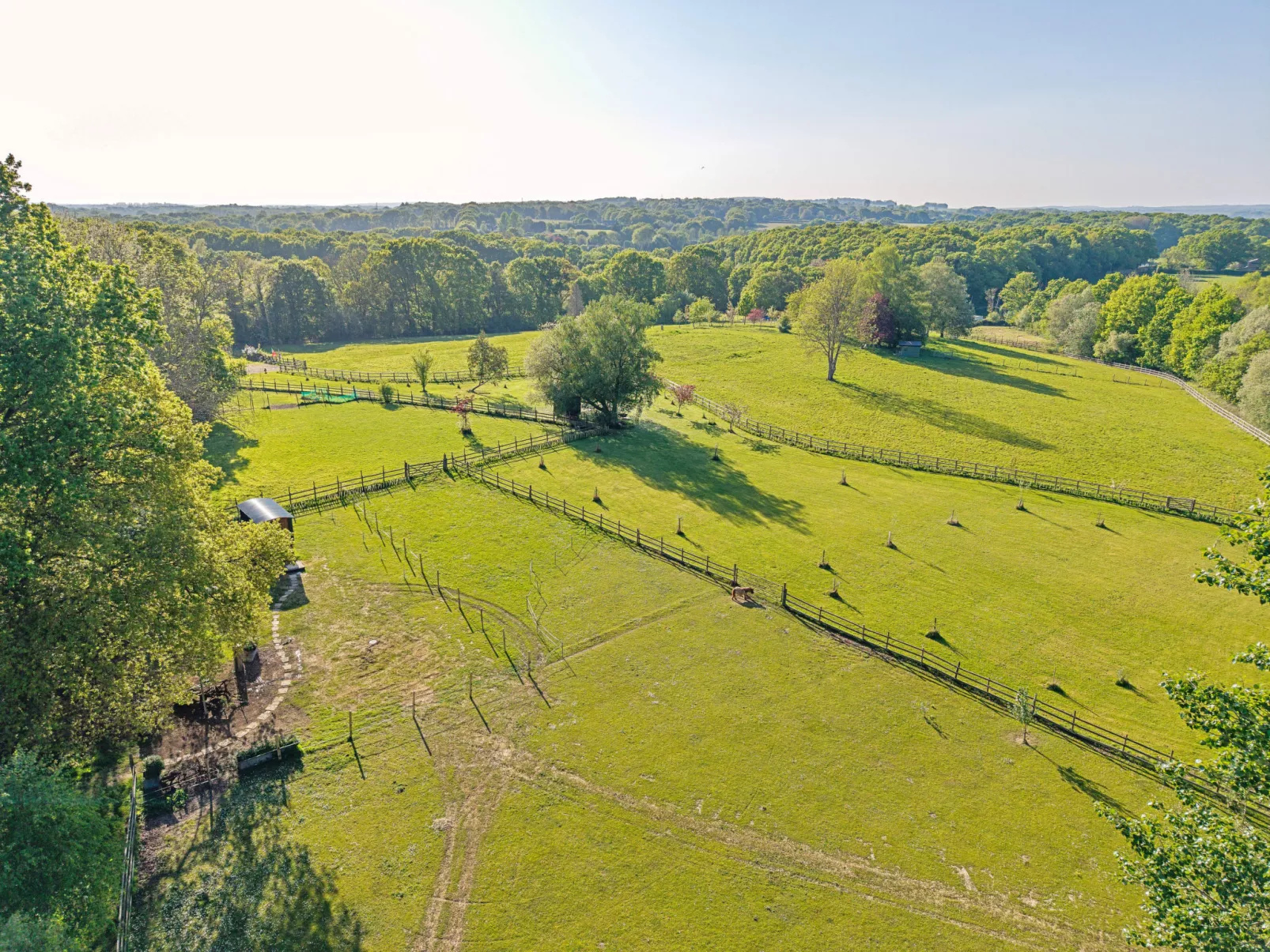 Shepherd's Hut at Hilltop Farm - Outside