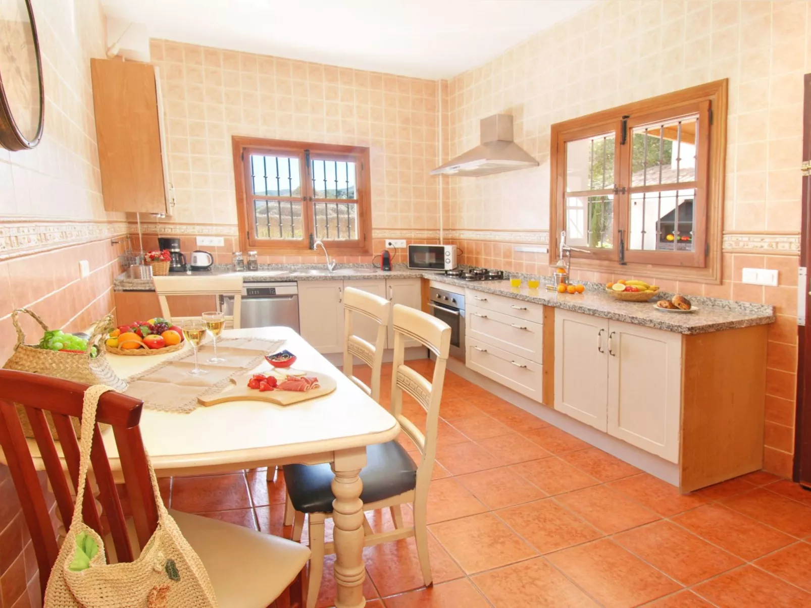 Villa Las Palomeras, Wifi, beheizter Pool, AC. - Image-tags.info