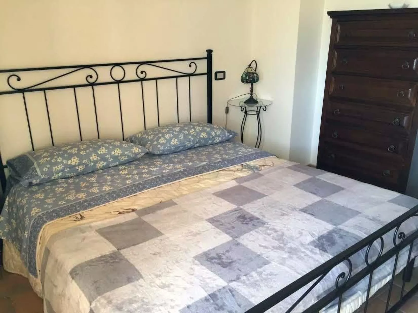 In Roccacinquemiglia mit Grill - Image-tags.info