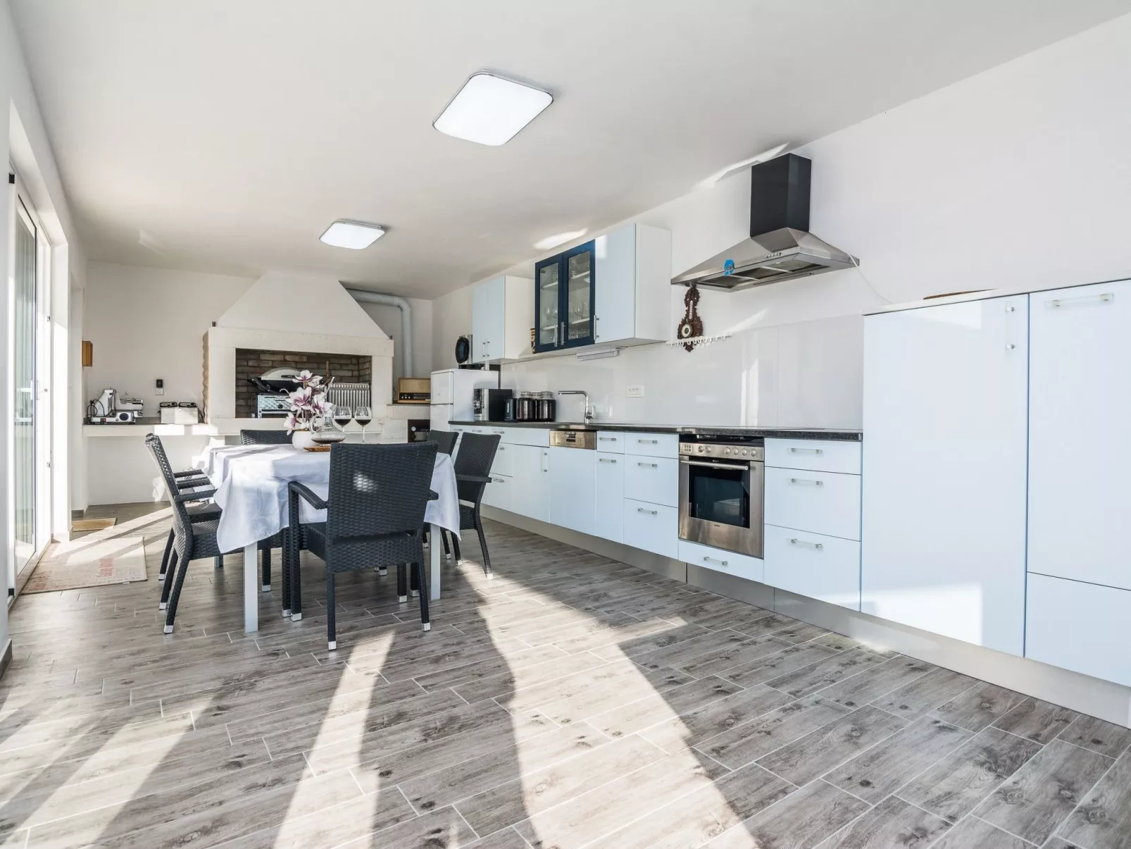 Apartment Olujic 2 - Image-tags.info