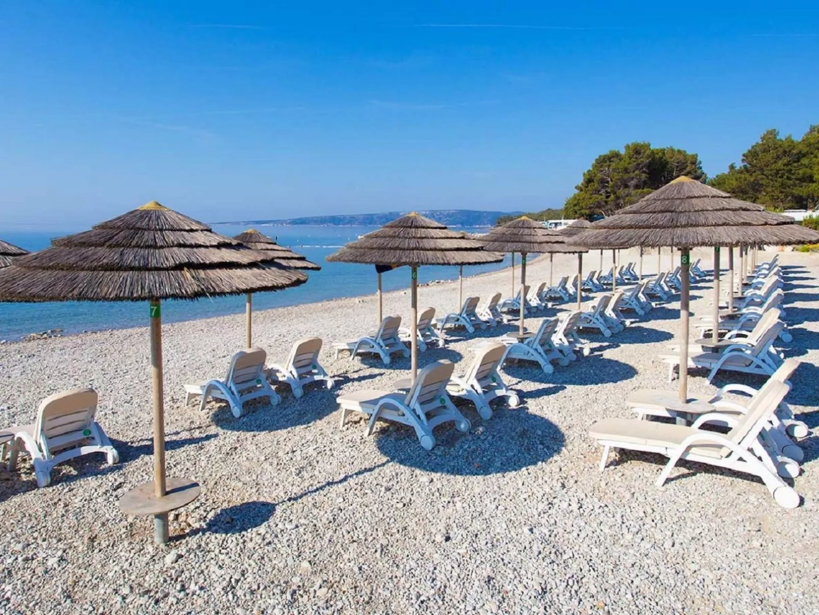 Neue moderne Villa "Smokva 1" mit Pool - Image-tags.info