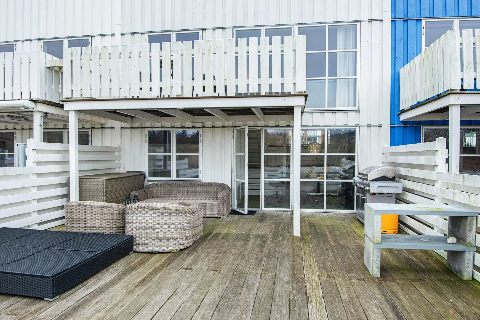 4 room,2+3 floor - View