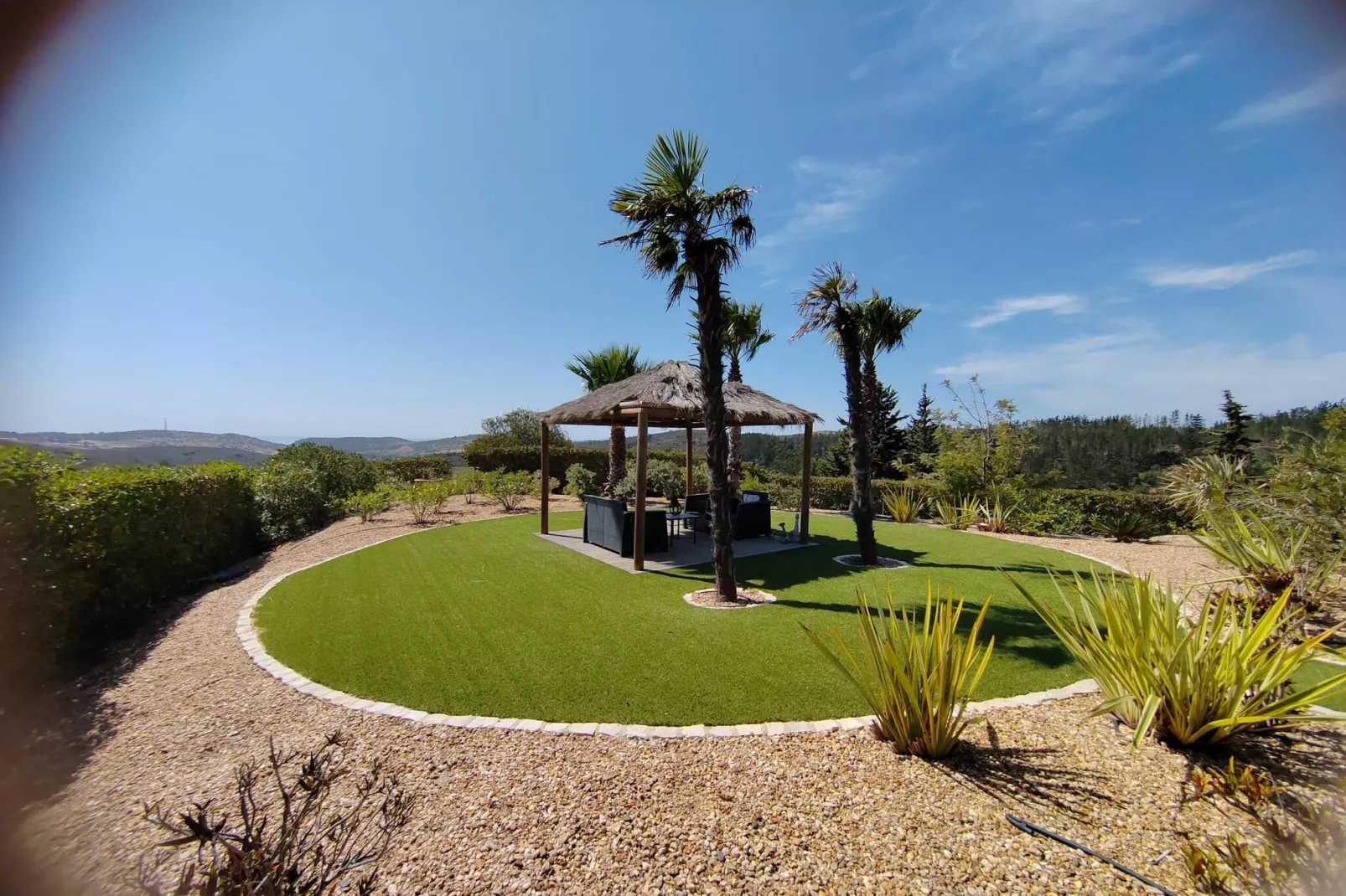 Surga - Jardins en été