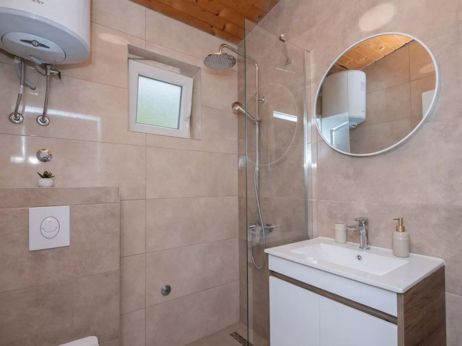 In Gornja Brela mit Sonnenterrasse und Panoramablick - Image-tags.info