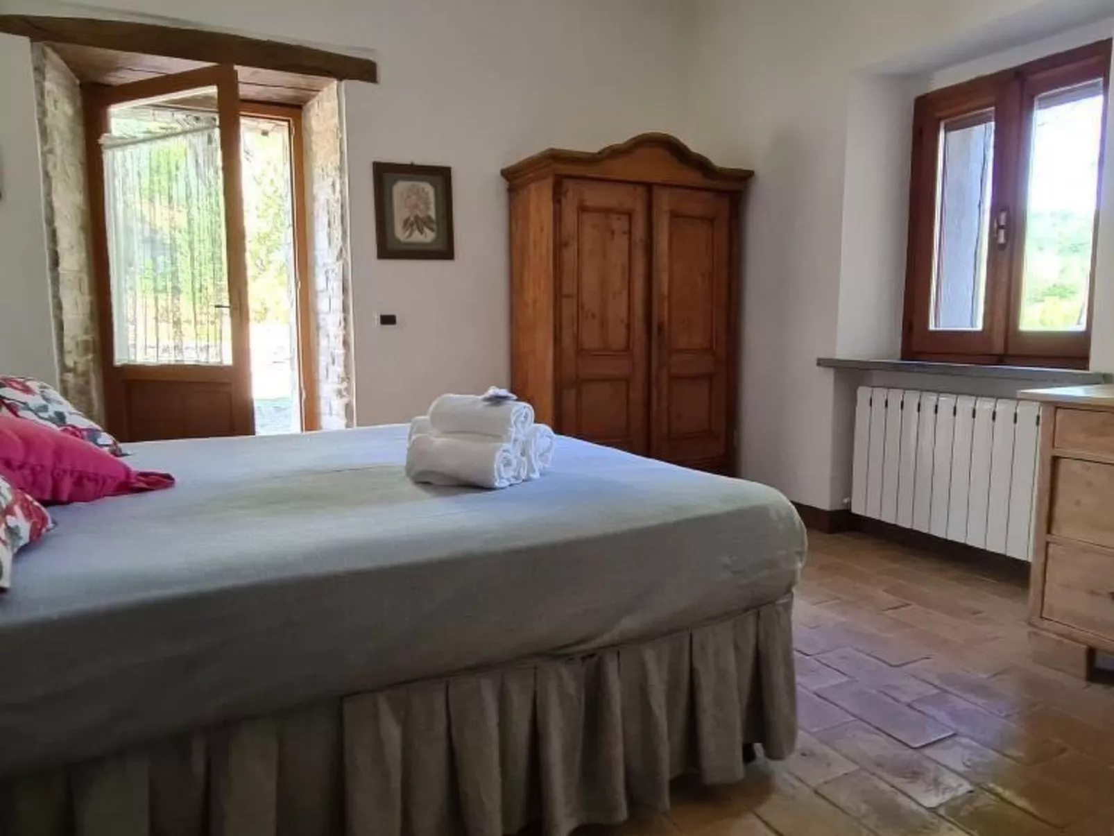 Altes Haus in Rotecastello mit großem Pool - Image-tags.info