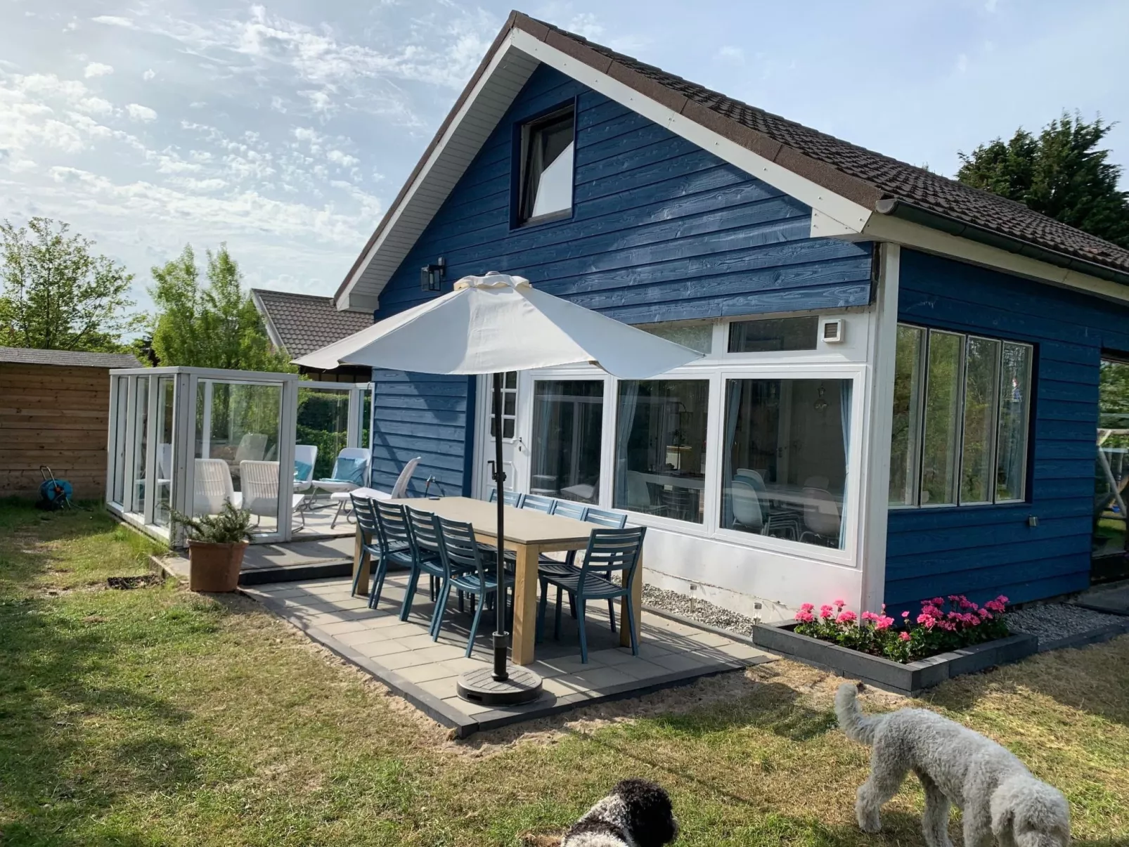 Mit Garten, Grill und Terrasse - Image-tags.info