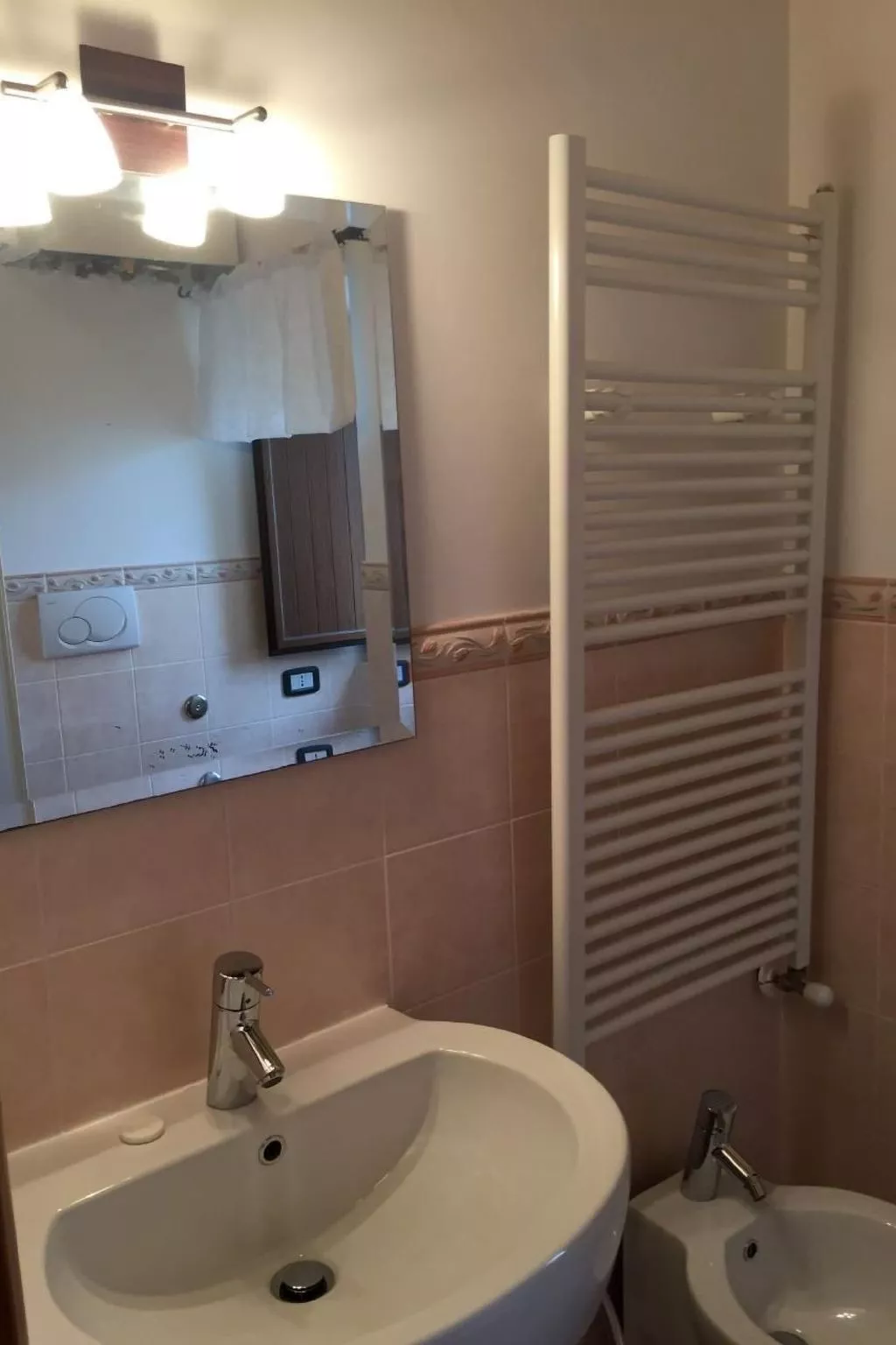 In Roccacinquemiglia mit Grill - Image-tags.info