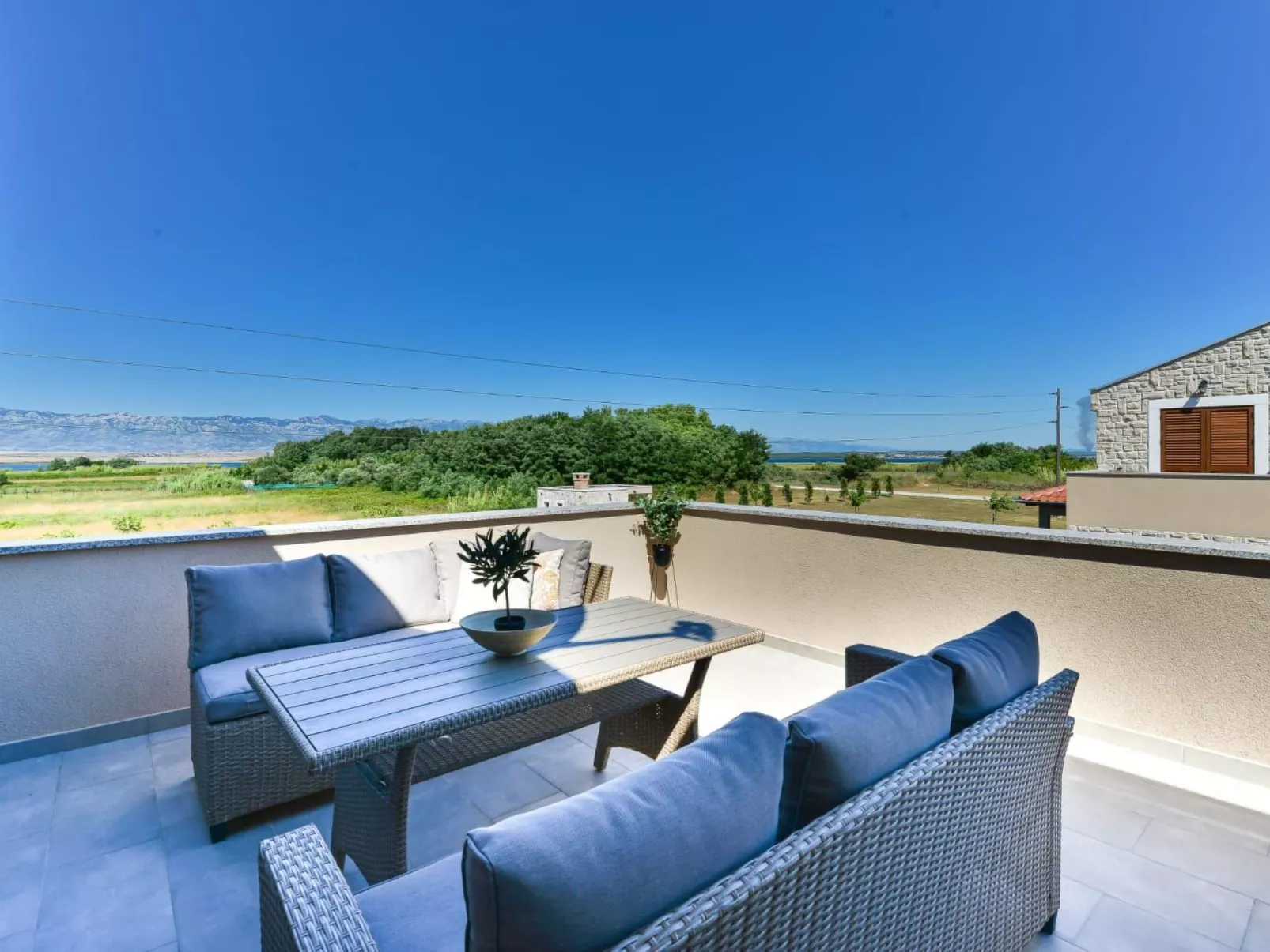 Romantische Villa mit Pool und Sauna, in Strandnähe - Image-tags.info