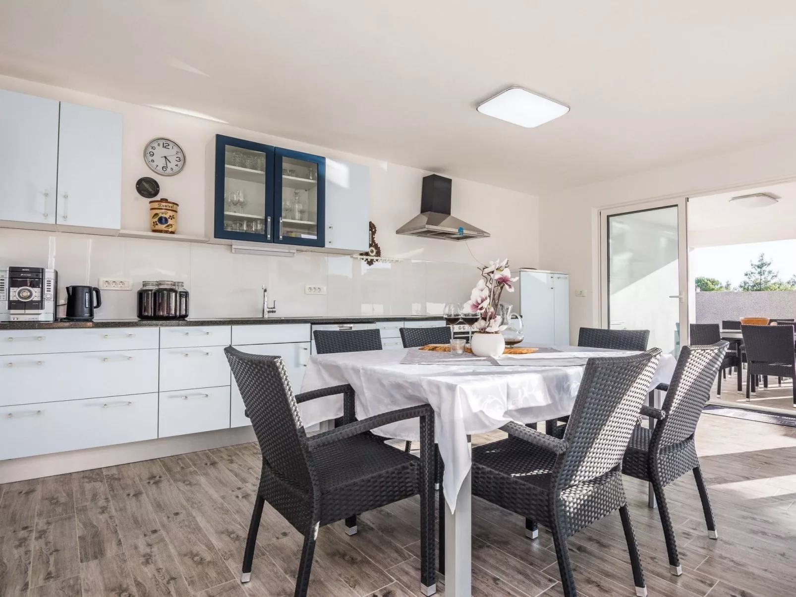 Apartment Olujic 2 - Image-tags.info