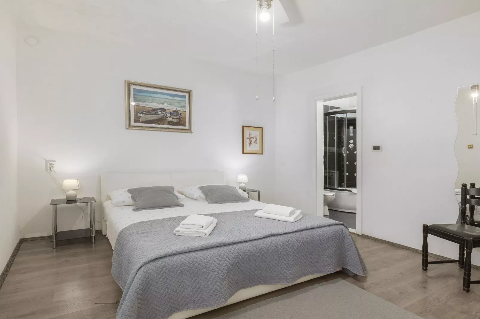 Villa Blanka - Six Bedroom Villa with Swimming Pool and Sea View-Schlafzimmer