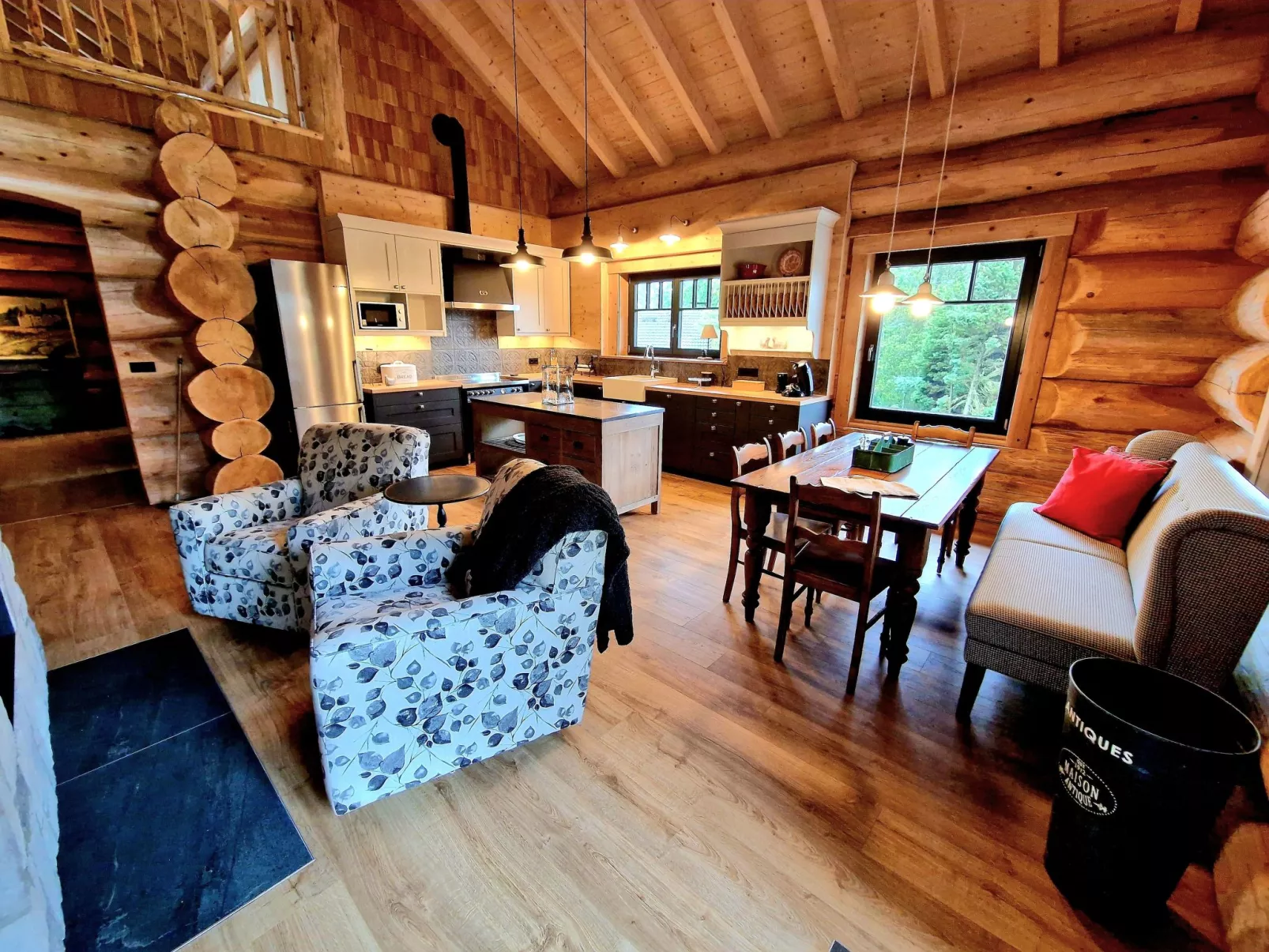 Luxus-Blockhausparadies Eveningwood im Spessart - Image-tags.info