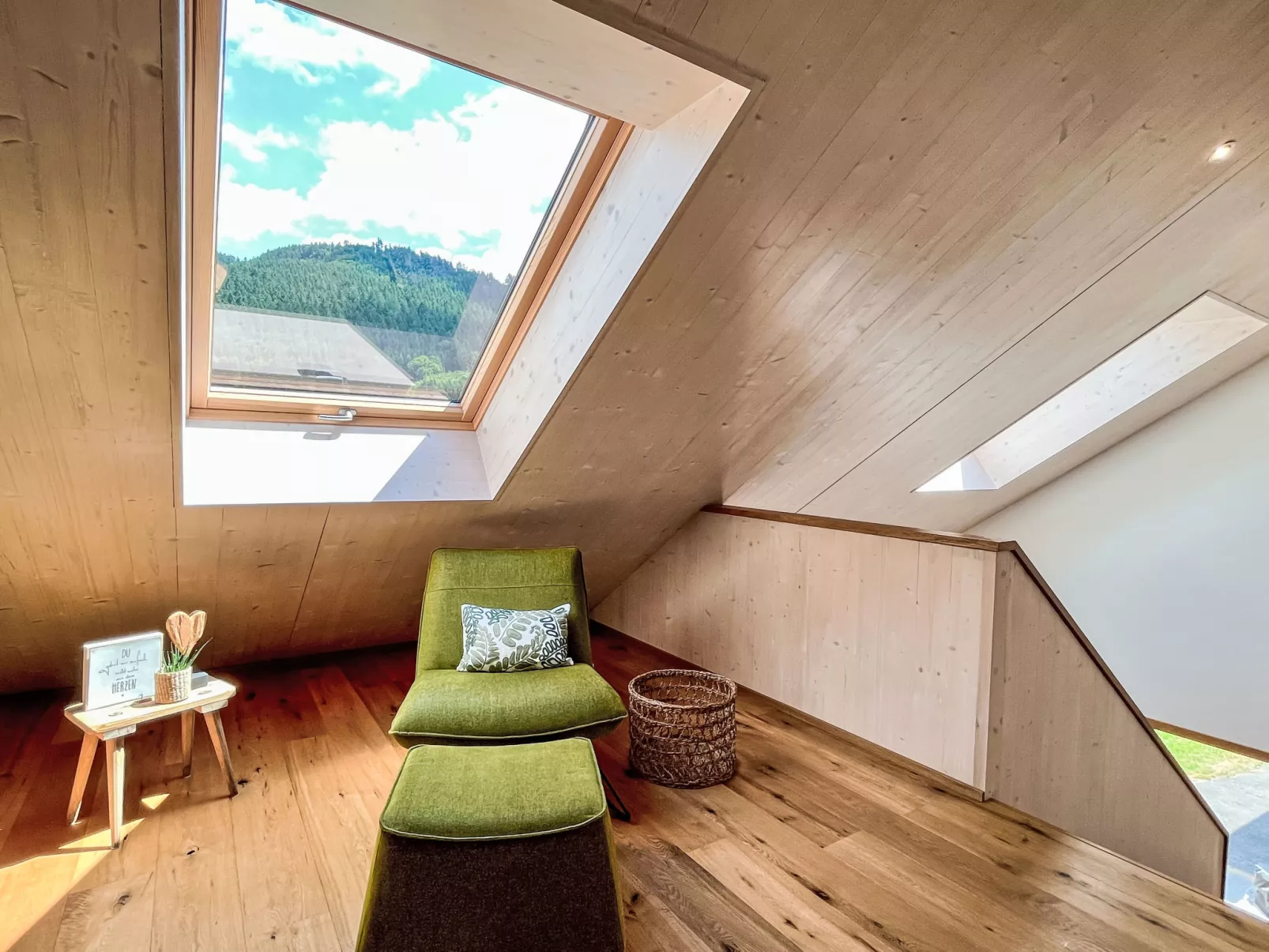 Kinast (HFT202) - Drinnen