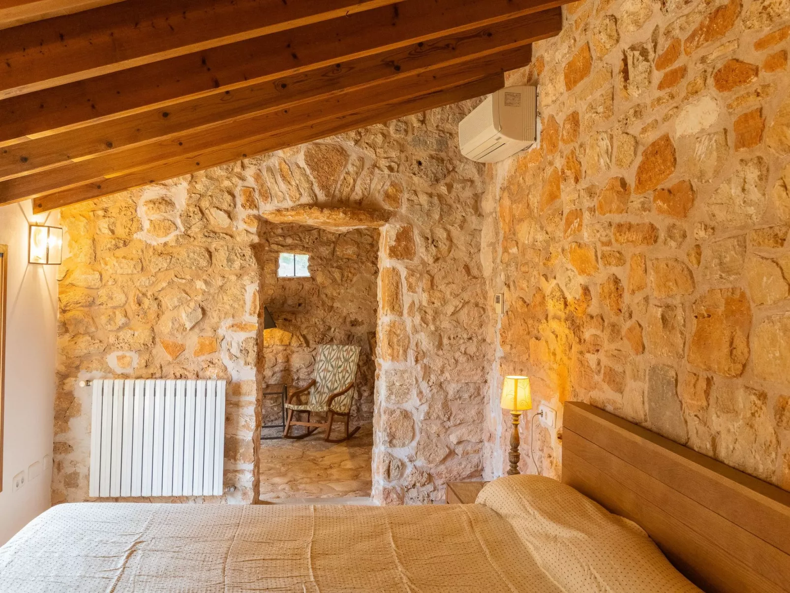 Petita des Llombards - Dedans