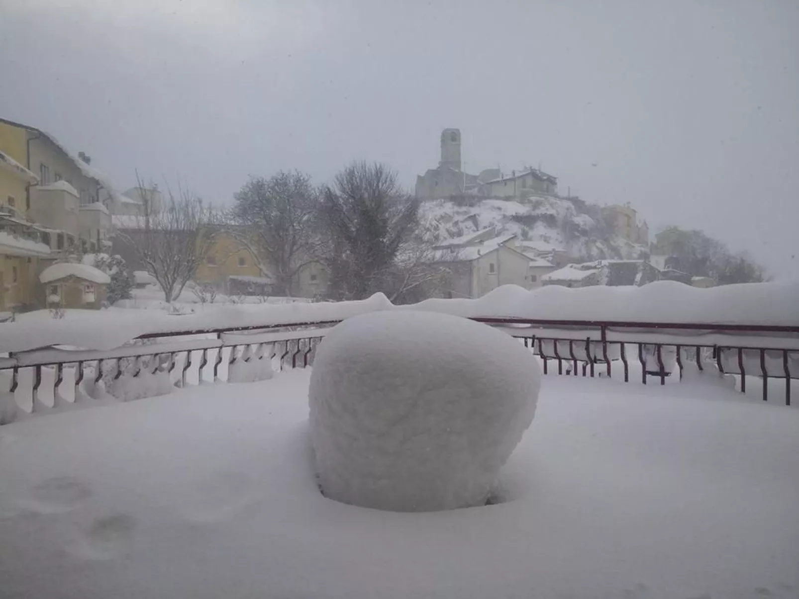 In Roccacinquemiglia mit Grill - Image-tags.info