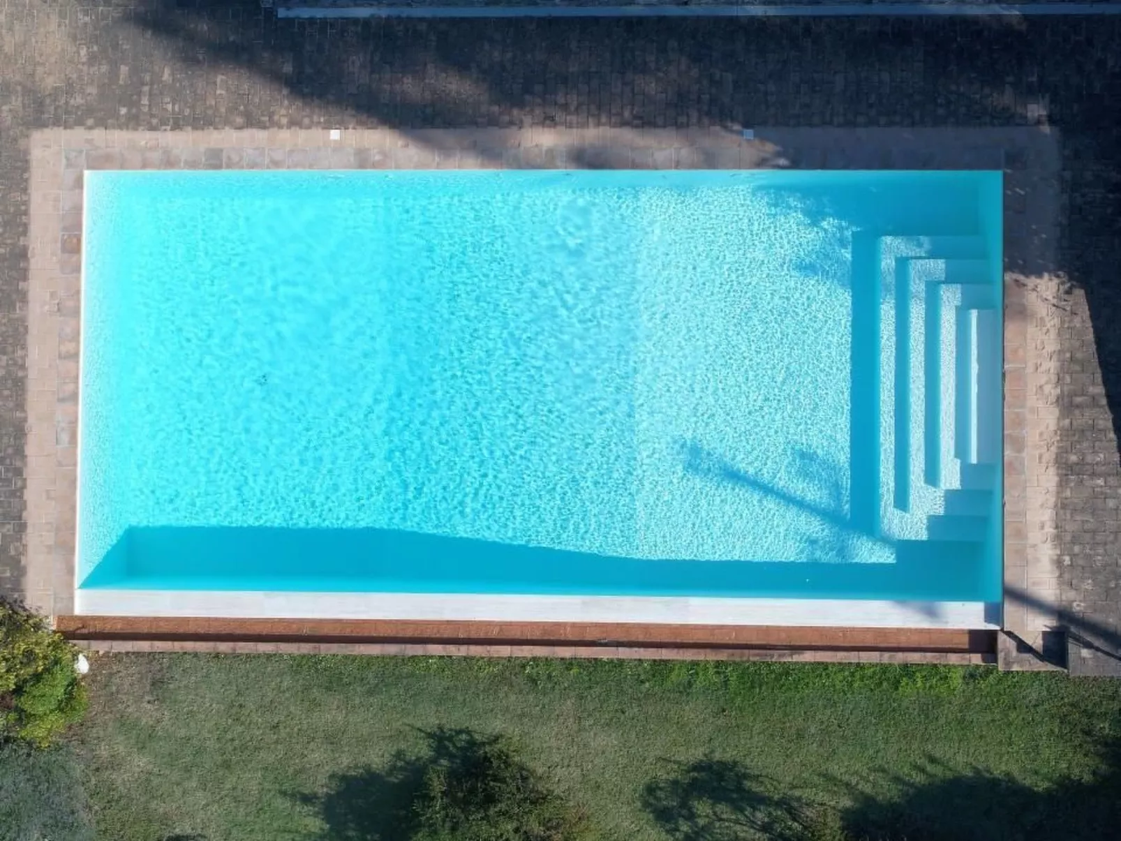 Altes Haus in Rotecastello mit großem Pool - Image-tags.info