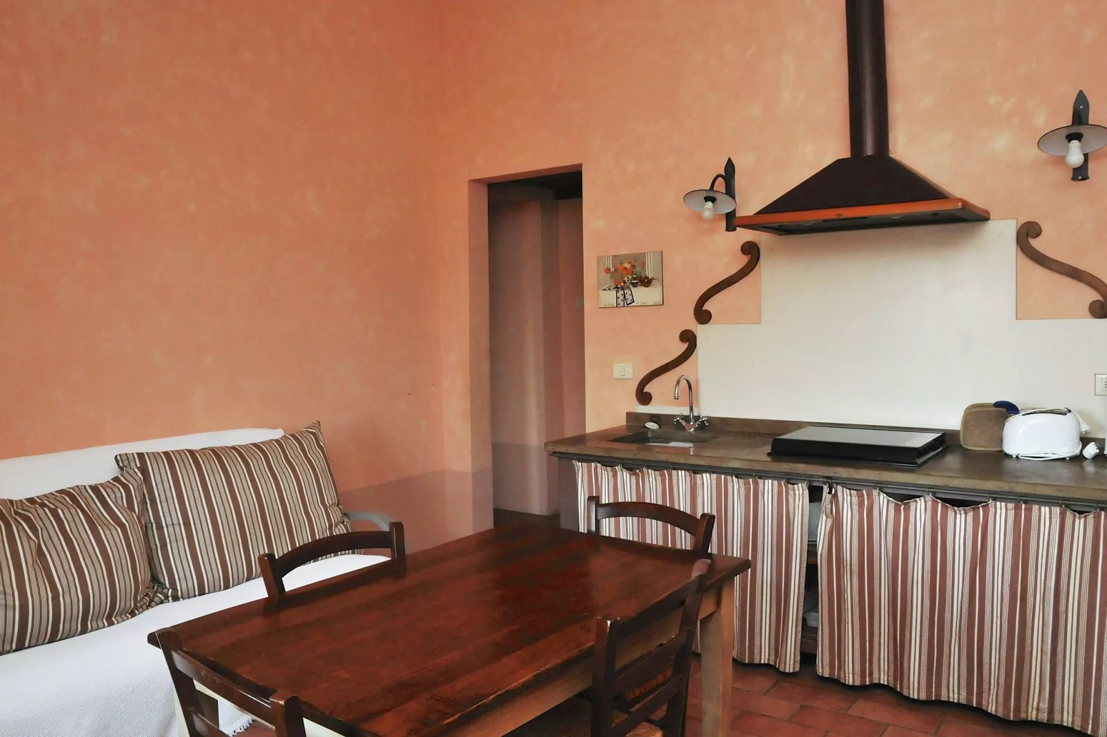 Zinie-Kitchen