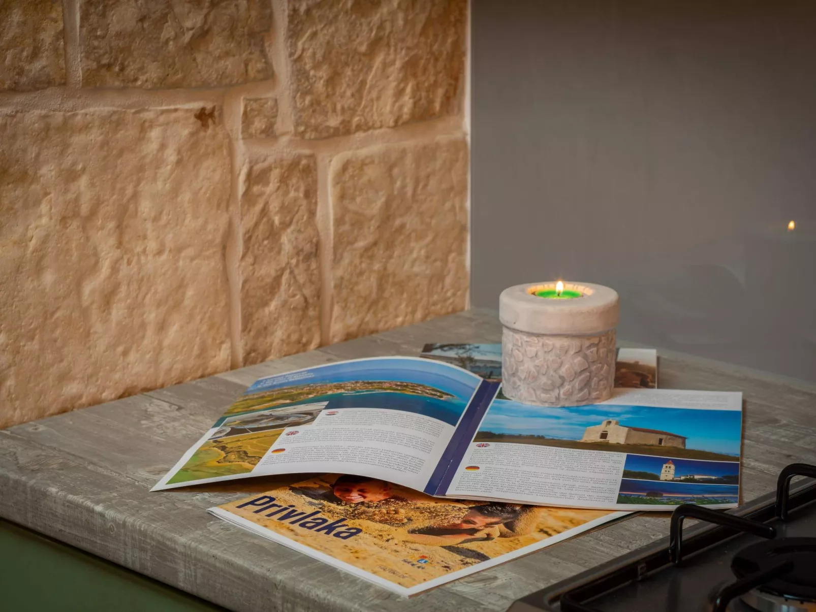 Villa in Strandnähe, Pool, Kinderspielplatz - Image-tags.info