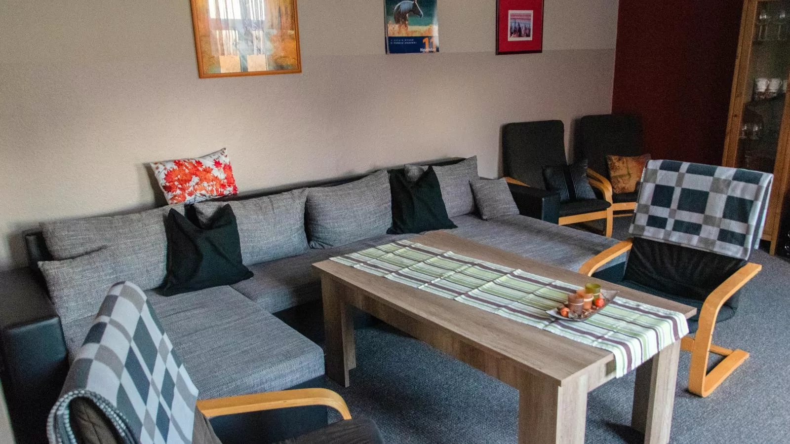 Brocken-Blick-Living room