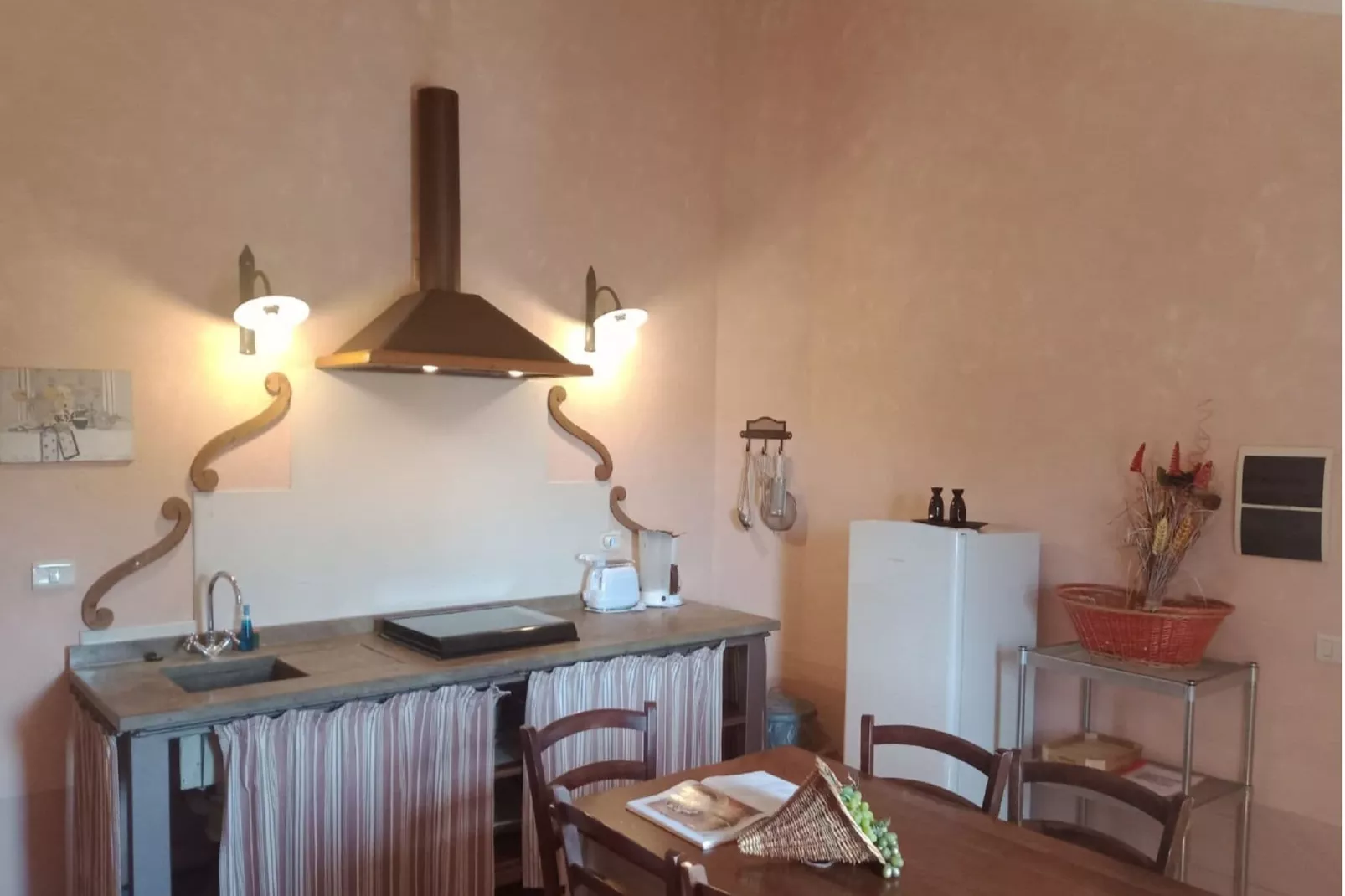 Zinie-Living room