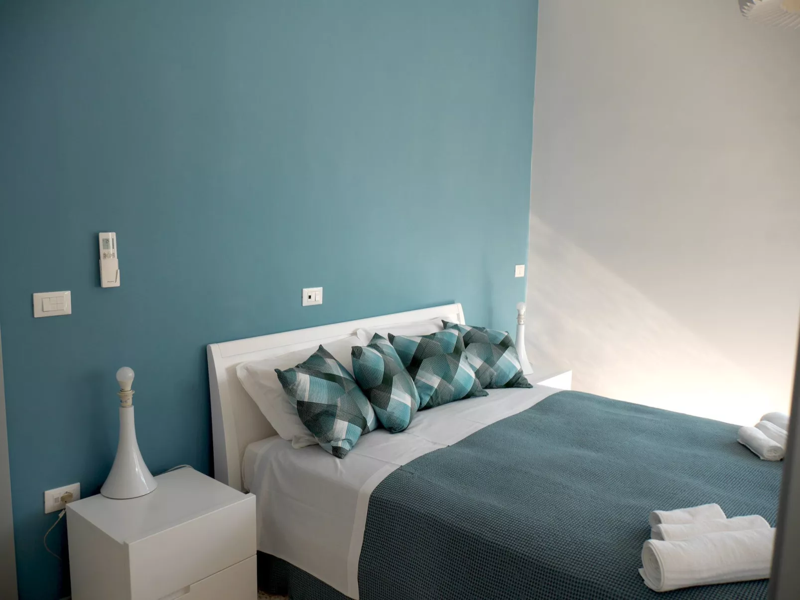 Luxuriöse Strandvilla am Strand in Apulien - Image-tags.info