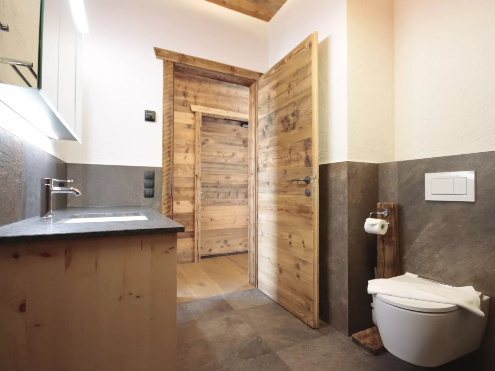 Chalet Ebenholz-Drinnen