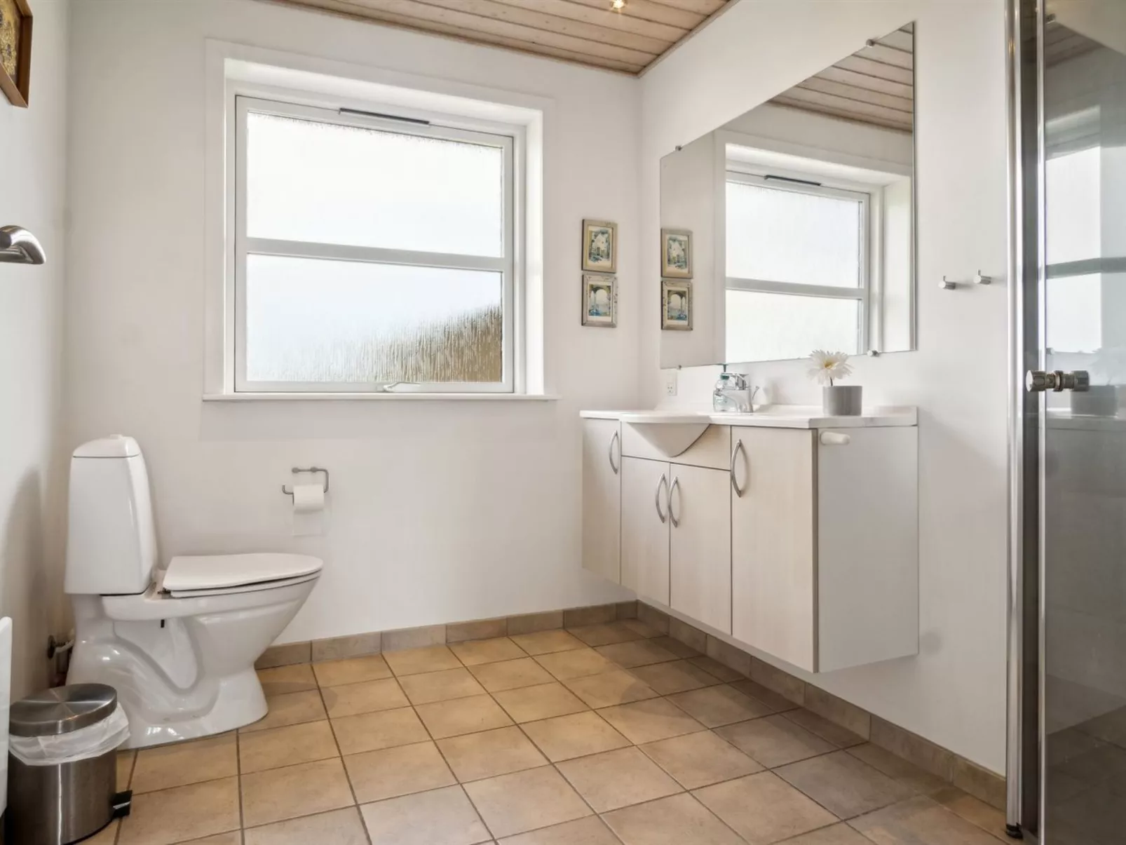 "Neno" - 100m from the sea-Drinnen