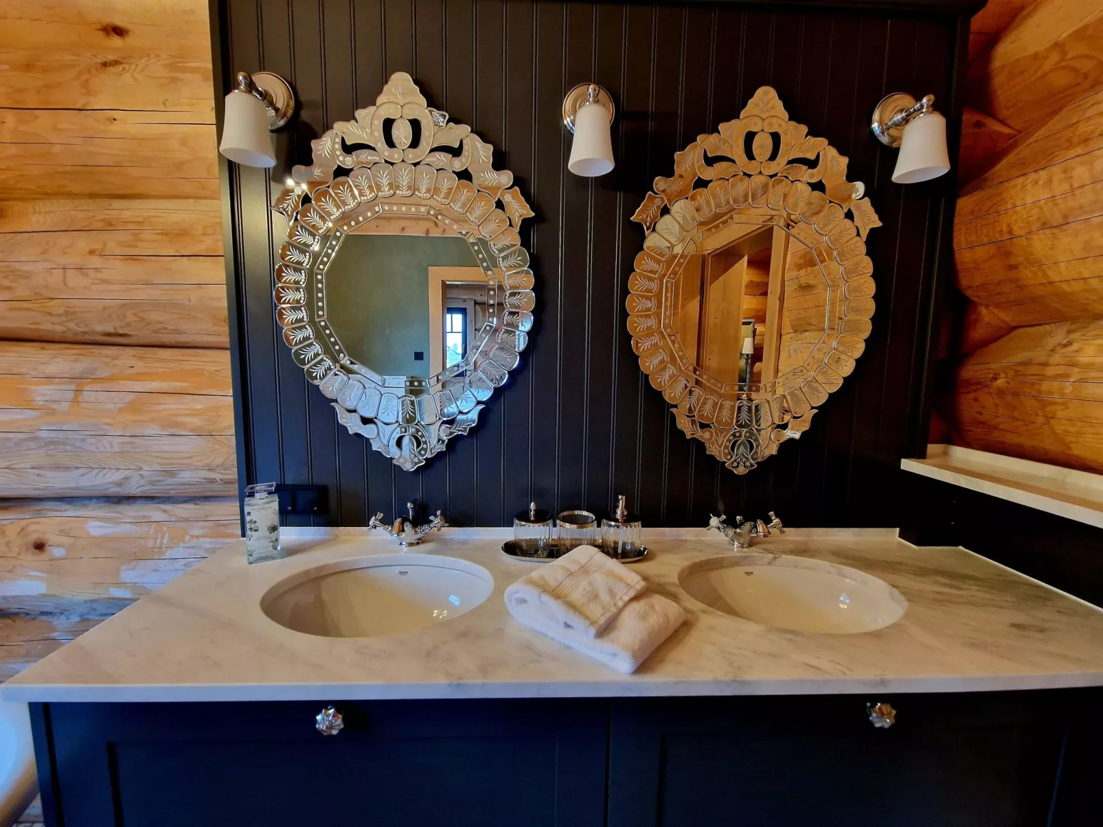 Luxus-Blockhausparadies Eveningwood im Spessart - Image-tags.info