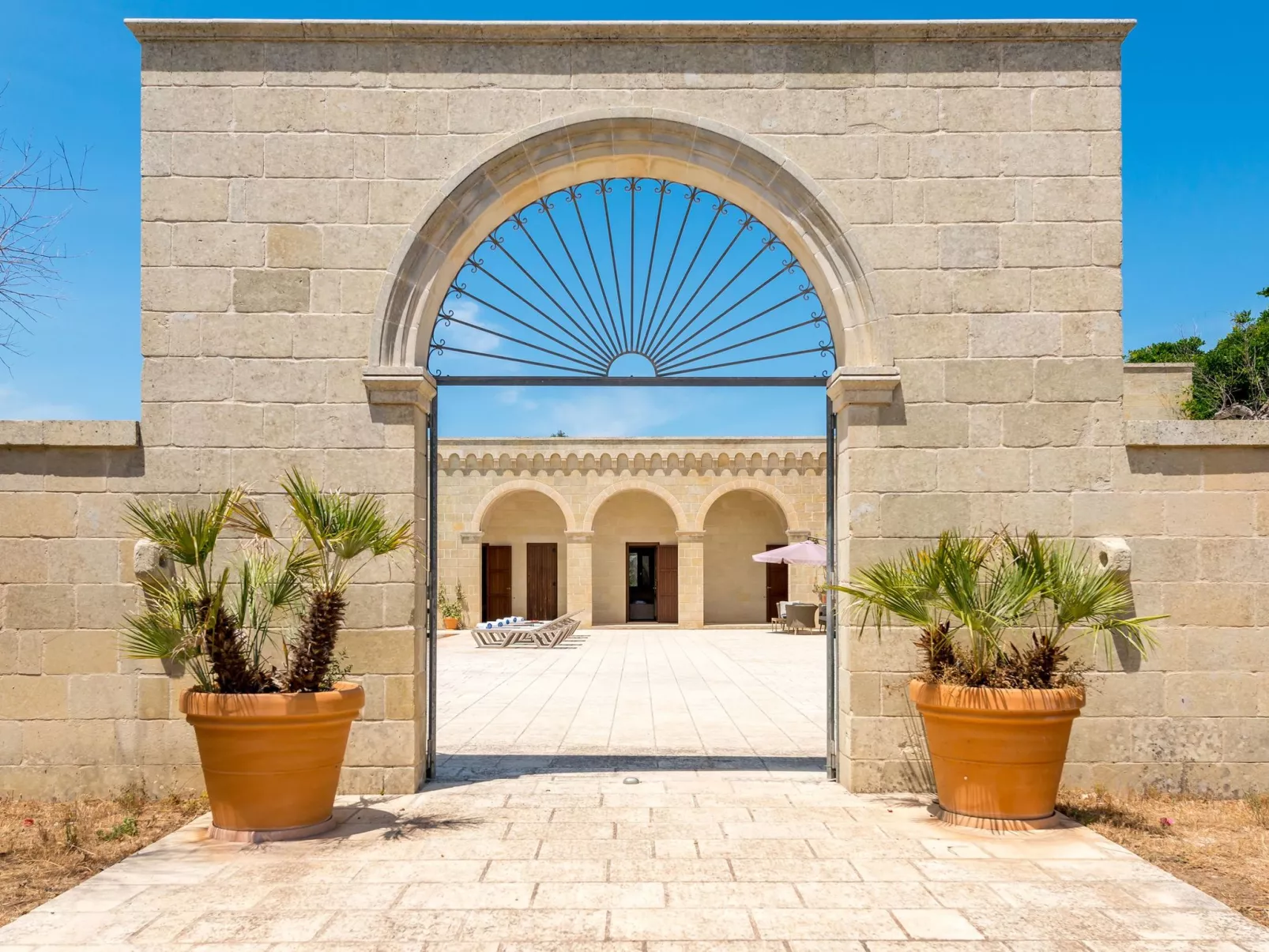 Modernes Bauernhaus mit Pool in der Nähe von Otranto-Salento - Image-tags.info