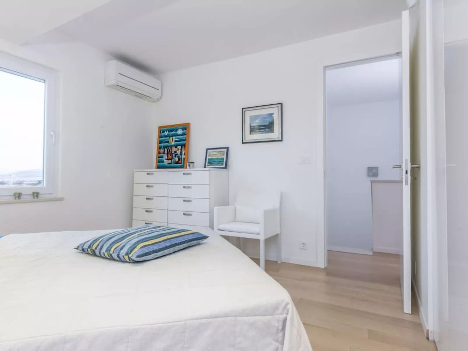 Luxuriöse Villa White Rose mit Pool in der Nähe von Zrče Beach - Image-tags.info