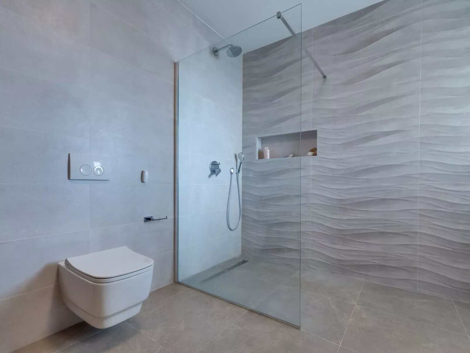 Schone Villa mit Pool, Meerblick, Strand - Image-tags.info