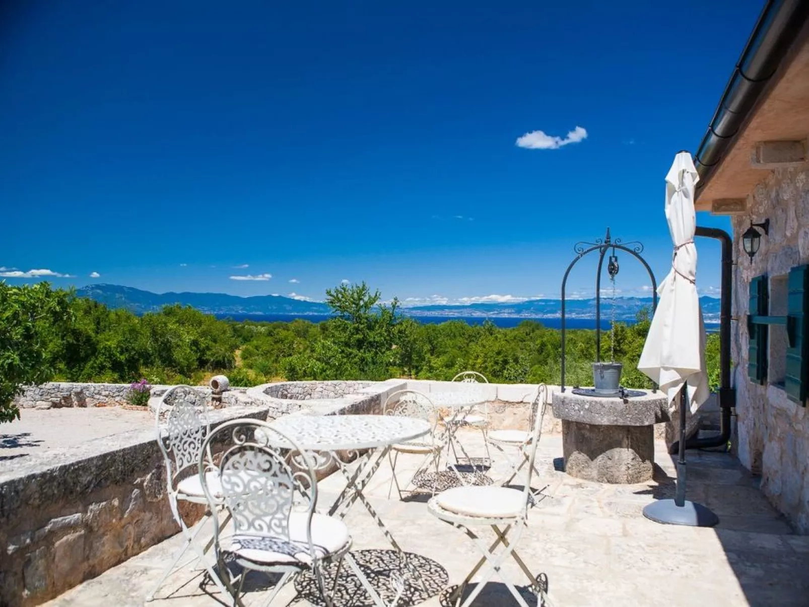 Villa "Oravec" mit Garten, Grill und Terrasse - Image-tags.info