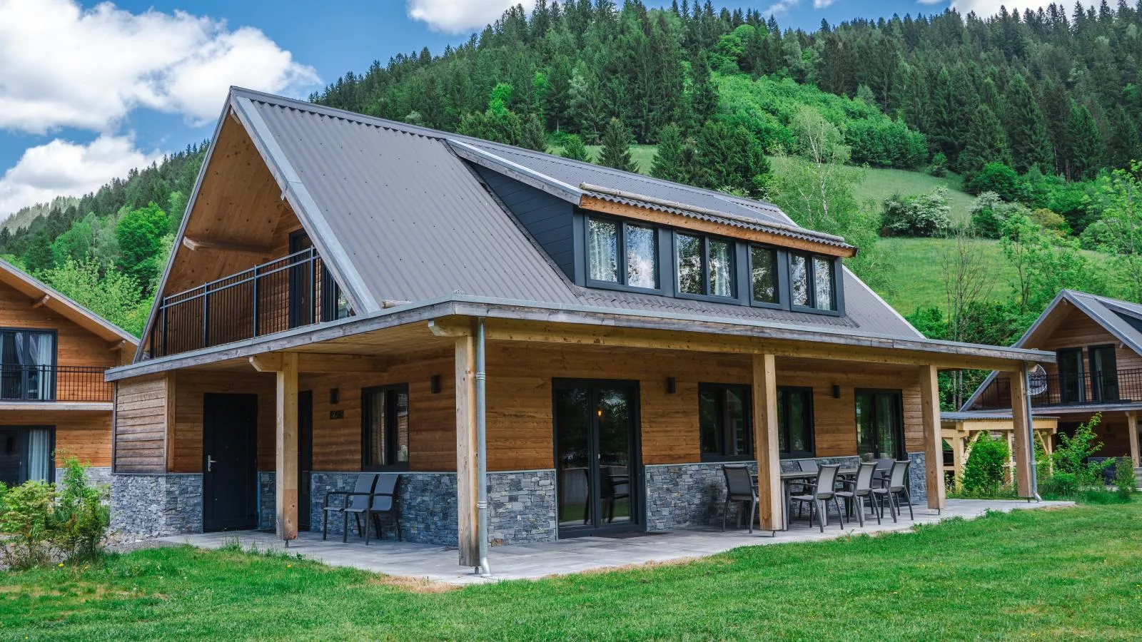 Afritz am See - Außenbereich Sommer