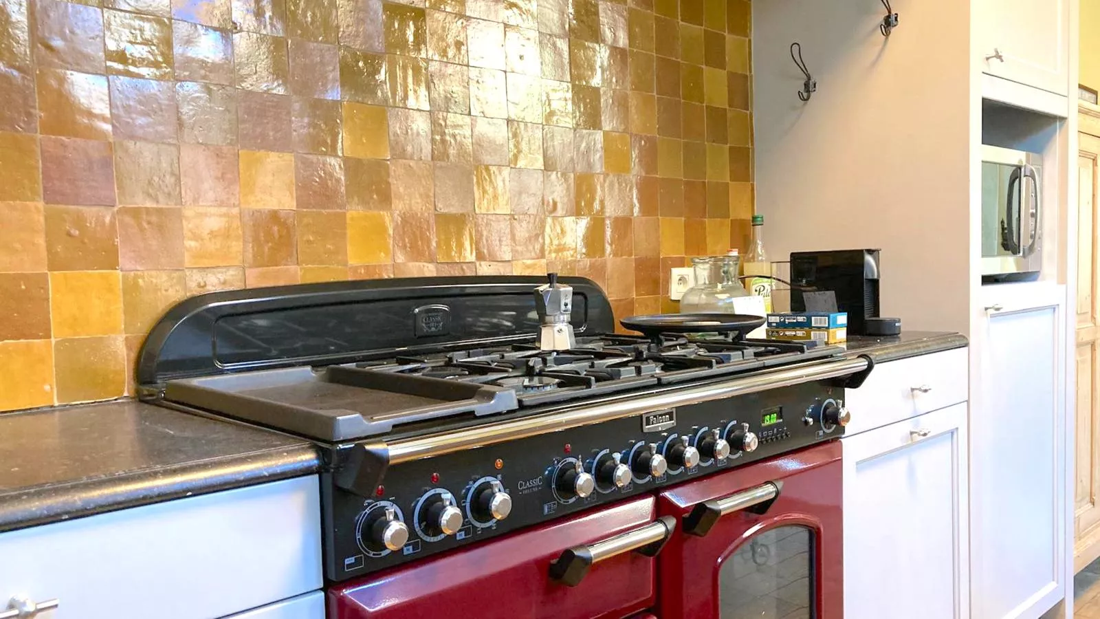 La Maison Bleue Ronse - Ambiente