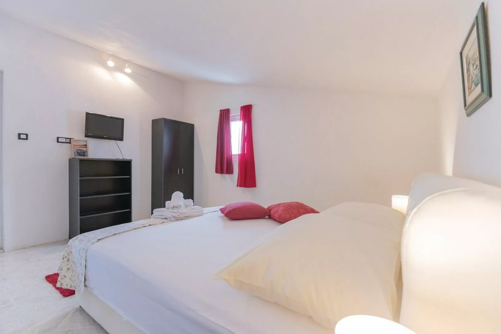 Villa Blanka - Six Bedroom Villa with Swimming Pool and Sea View-Schlafzimmer