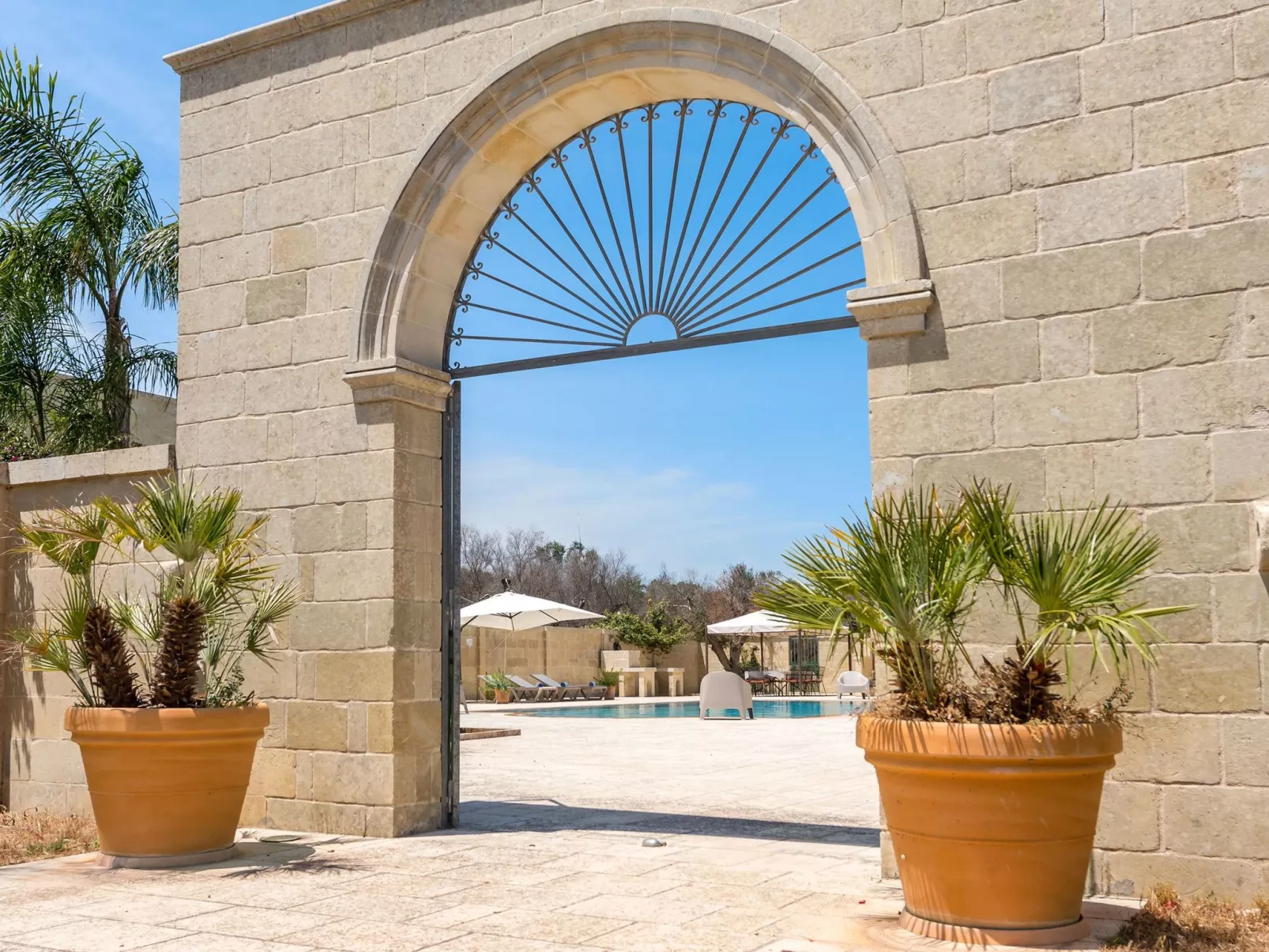 Modernes Bauernhaus mit Pool in der Nähe von Otranto-Salento - Image-tags.info