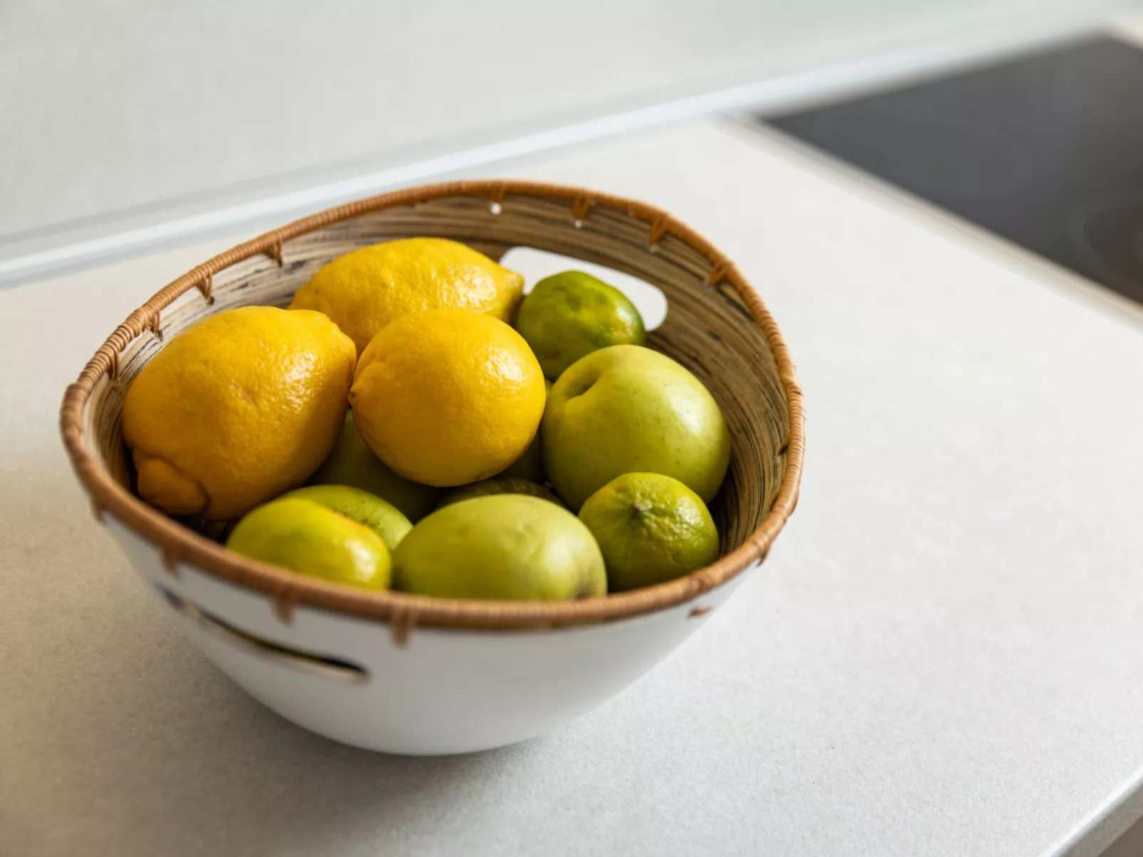 Romantische Villa mit Pool, umgeben von Natur - Image-tags.info