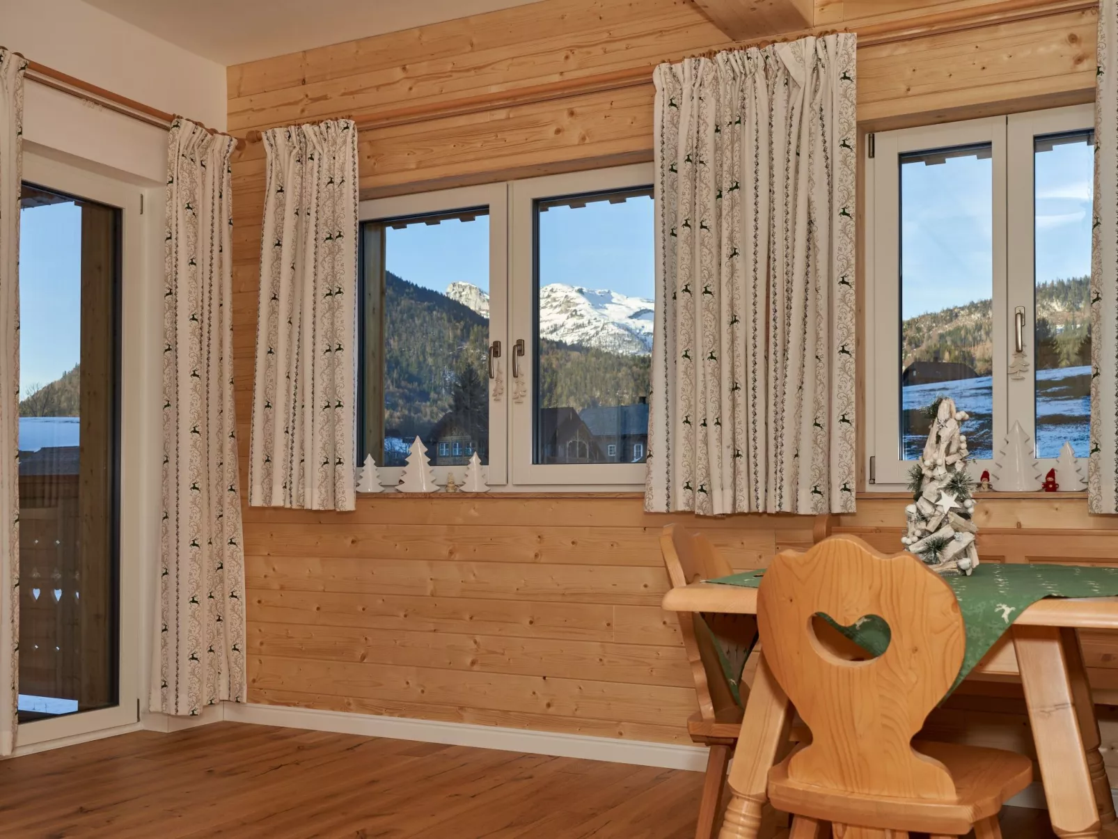 Charmante Ferienwohnung in Bad Aussee mit Grill und Garten und Bergblick - Image-tags.info