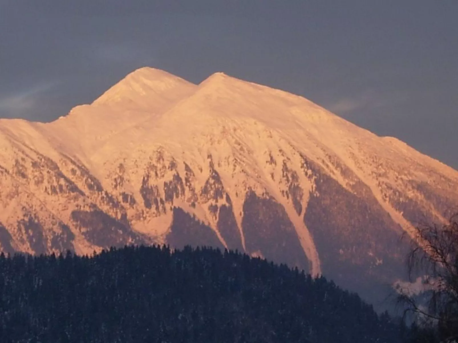 Studio-Appartement mit Balkon - Image-tags.info