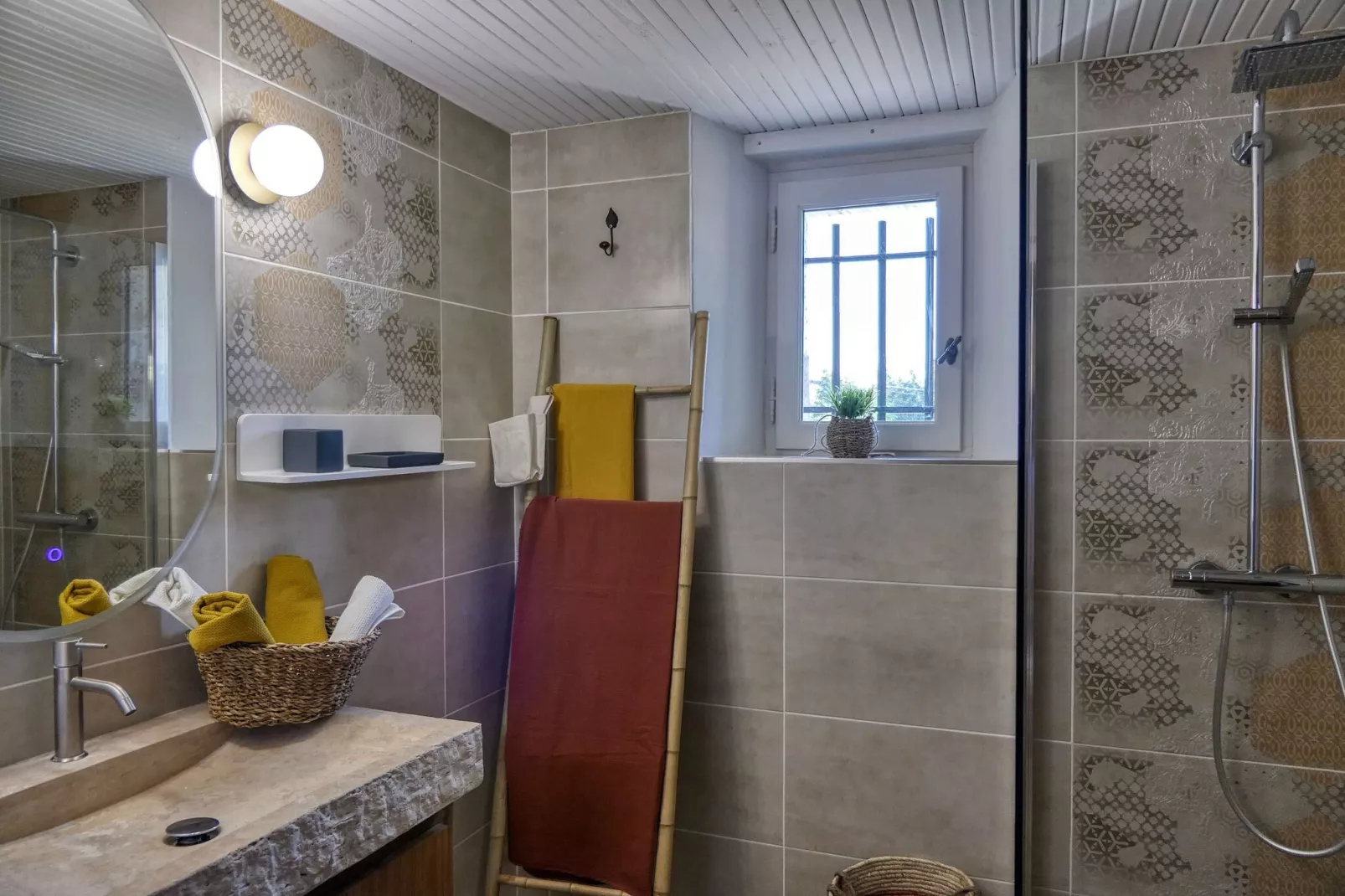 Mas du Mûrier-Salle de bain