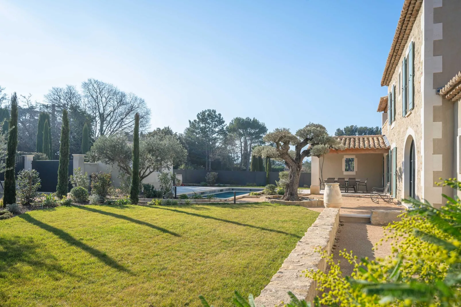 Villa Lou Pantaï  Élégance et Confort au Cœur de Saint-Rémy-de-Provence-Garten Sommer