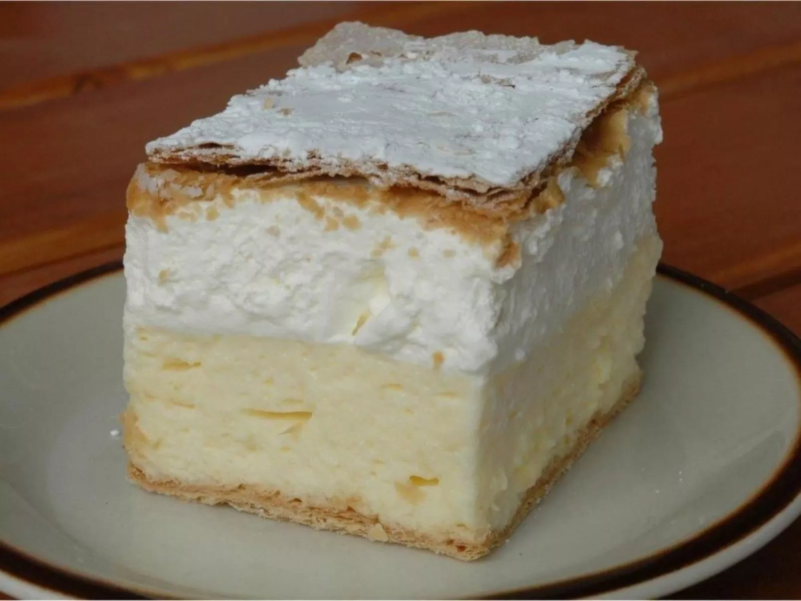 Studio-Appartement mit Balkon - Image-tags.info