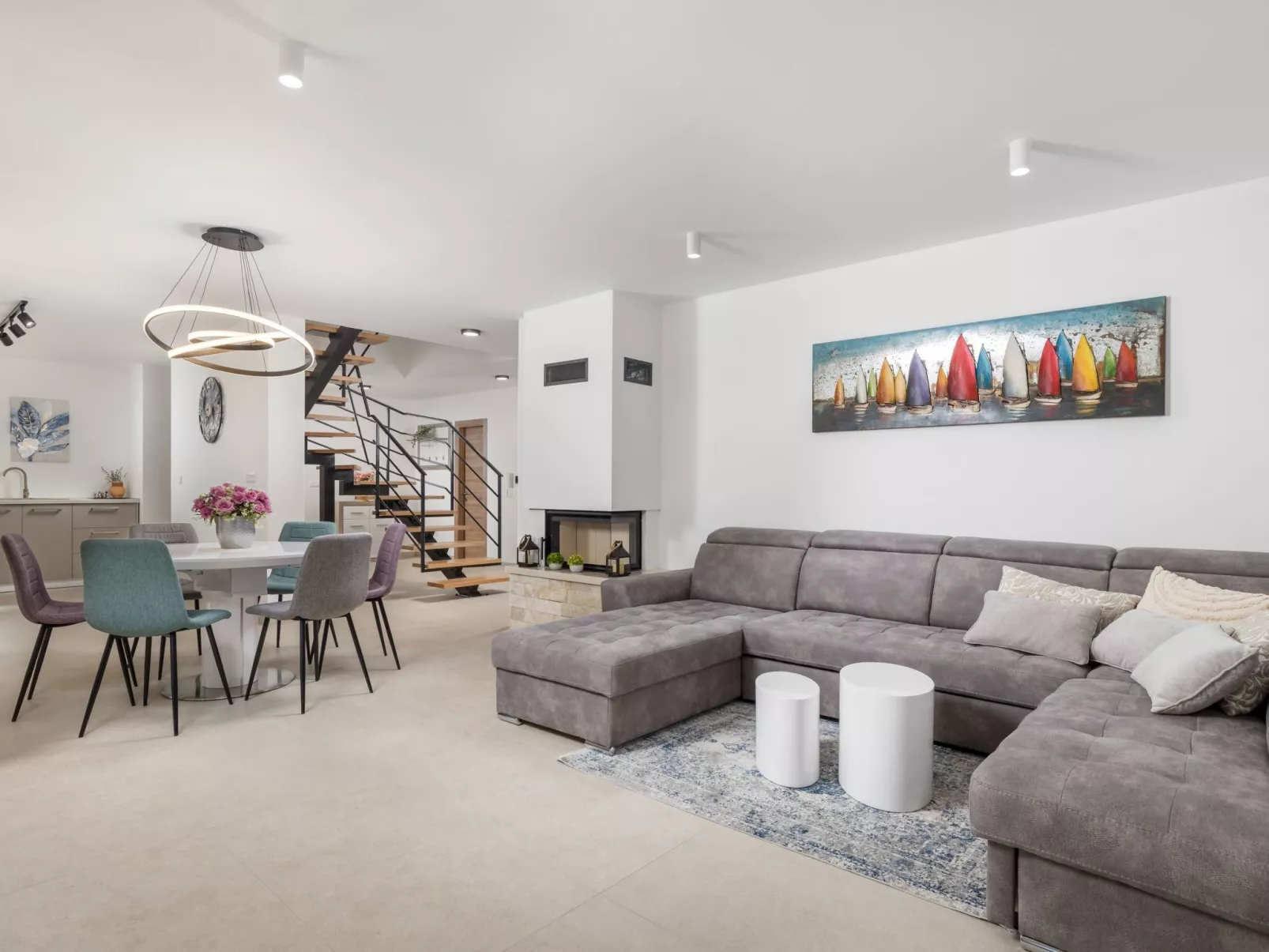 Romantische Villa mit Pool, umgeben von Natur - Image-tags.info