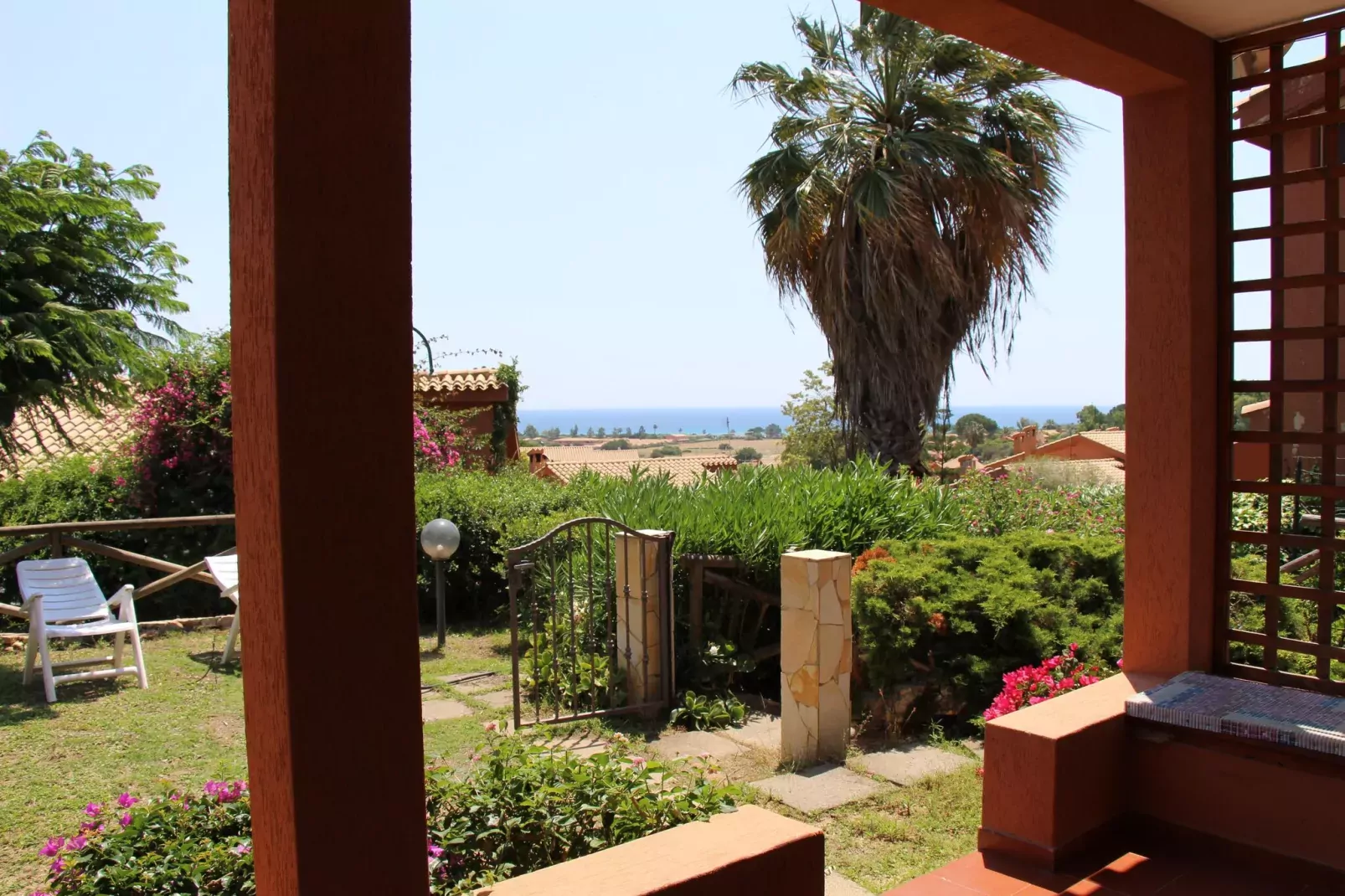 Residence Reale Marina Trilo-Gardens summer