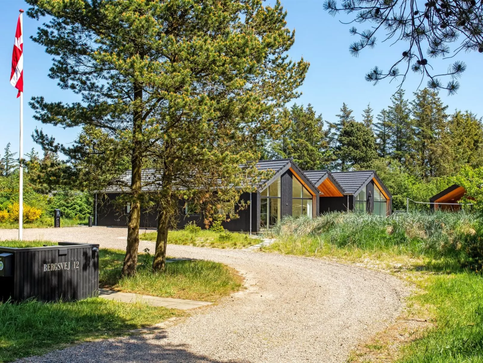 "Menja" - 1.4km from the sea-Outside