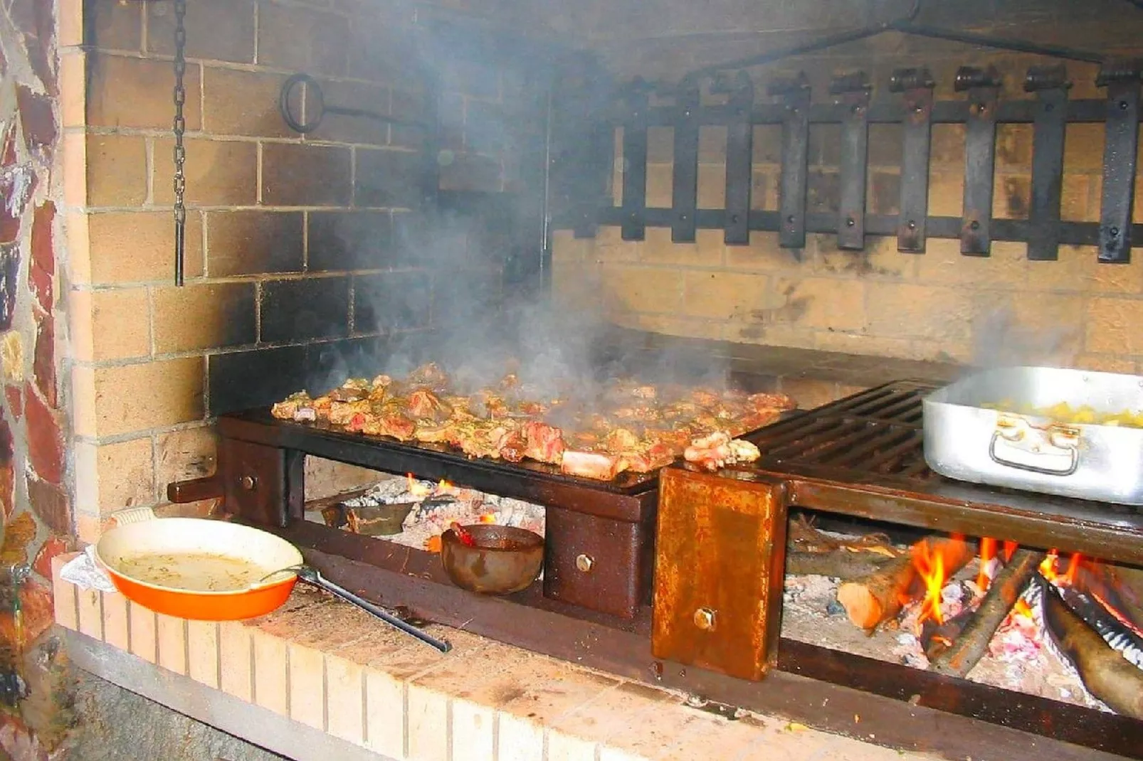 Gromoletta-Facilities
