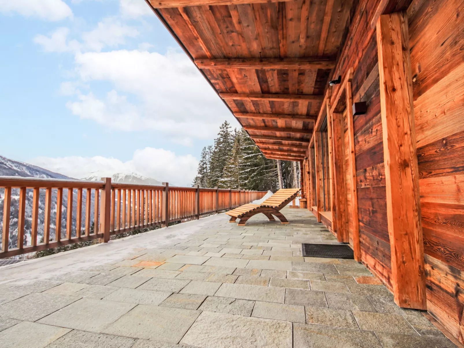 Chalet Ebenholz-Draußen