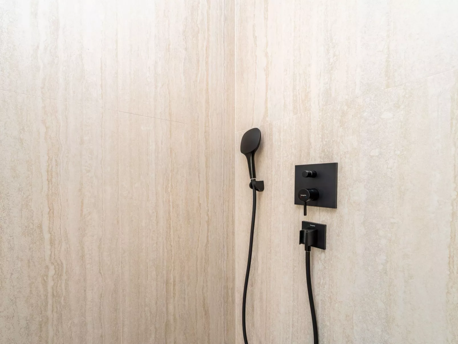 Vier-Schlafzimmer-Wohnung Dantela mit Tauchbecken - Inside